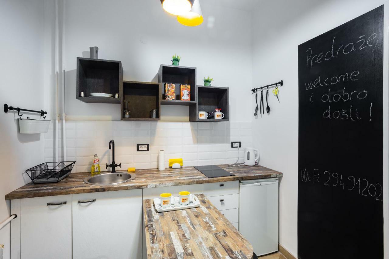 Apartment Korzo โนวีซาด ภายนอก รูปภาพ